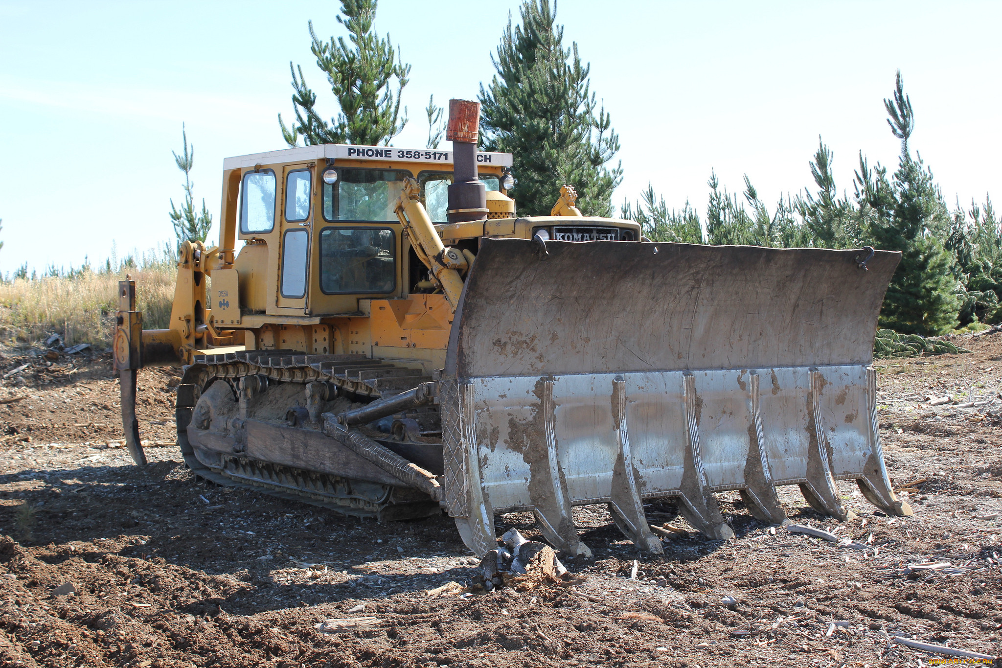 komatsu d155a with root rake, ,   , , , 